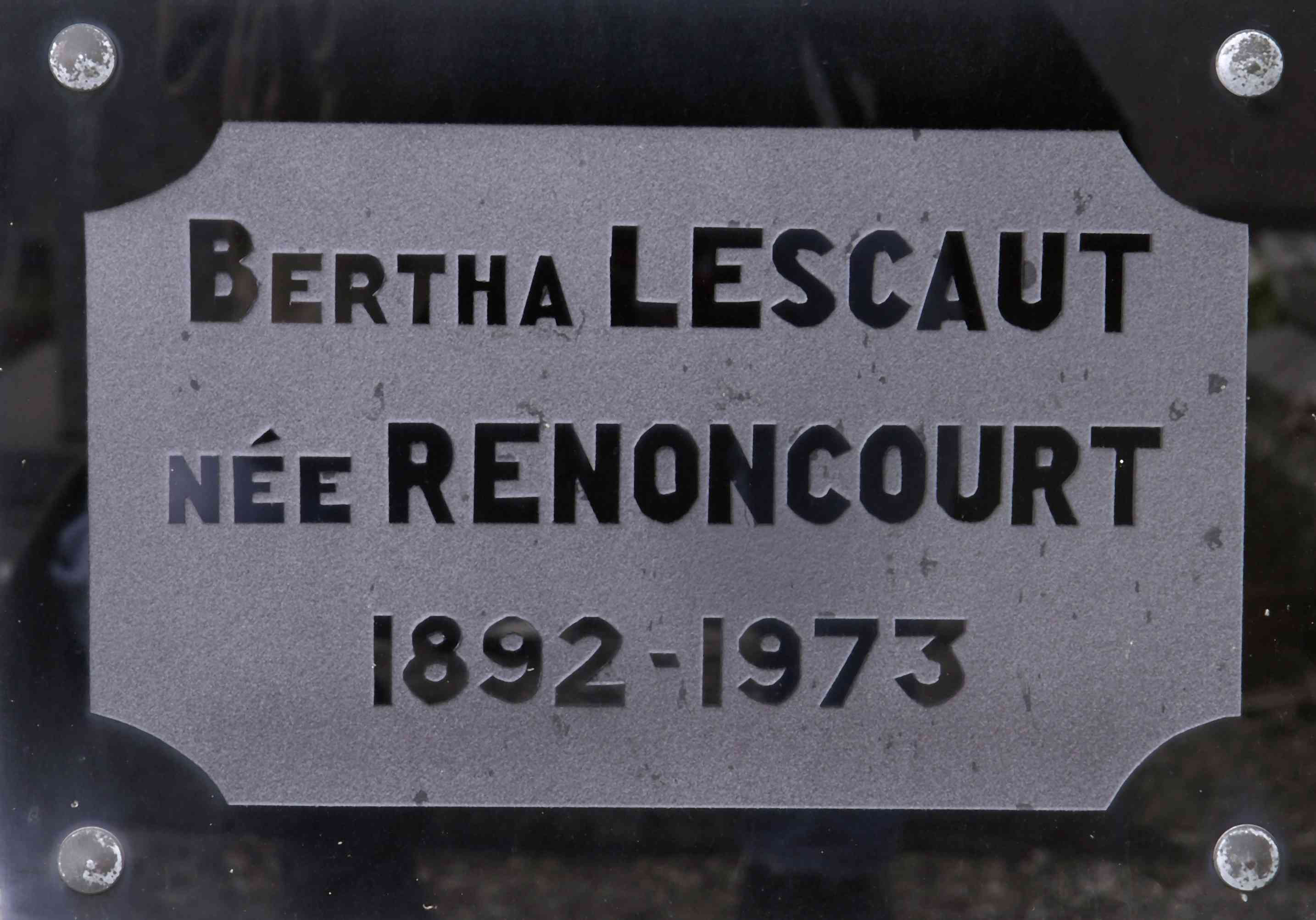 sepulture_renoncourt_bertha.jpg